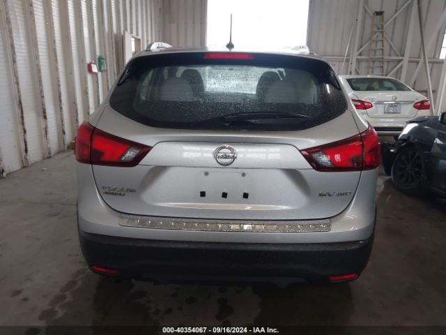 JN1BJ1CR0JW268201 Nissan Rogue Sport Sv