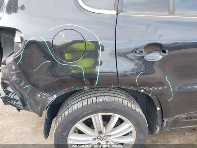 WVGAV7AX8FW604522 Volkswagen Tiguan Sel