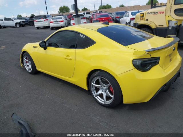 JF1ZCAC11H9601438 Subaru Brz Series. Yellow