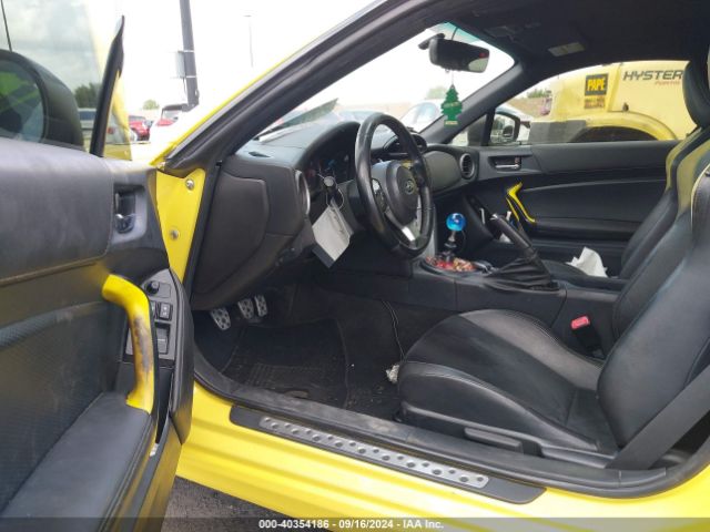 JF1ZCAC11H9601438 Subaru Brz Series. Yellow