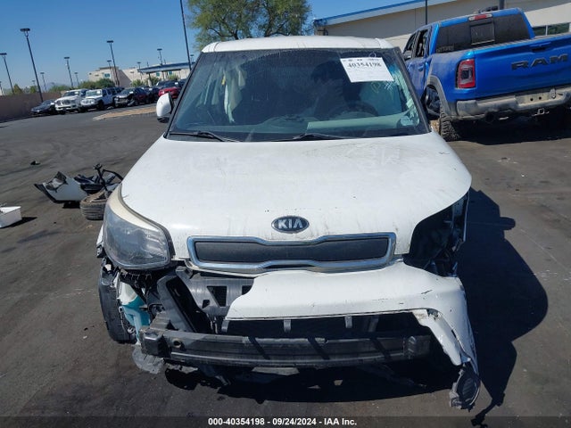 KNDJN2A26F7224536 KIA Soul