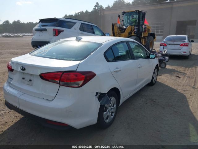 3KPFL4A72JE230331 KIA FORTE LX