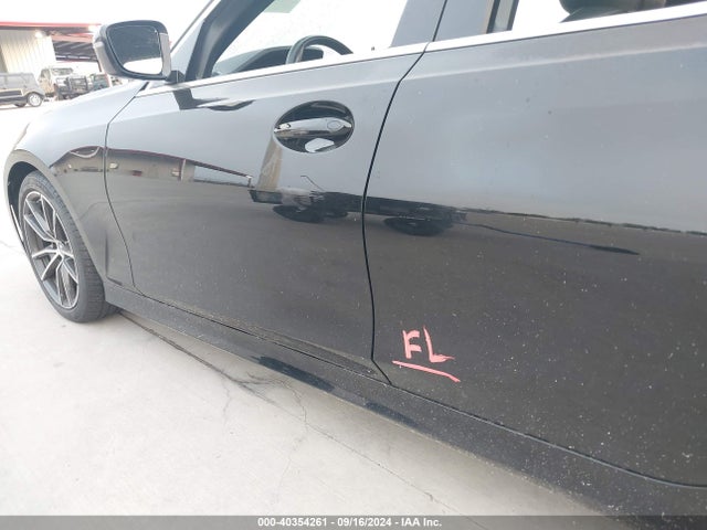 3MW5R1J01N8C68002 BMW 330I