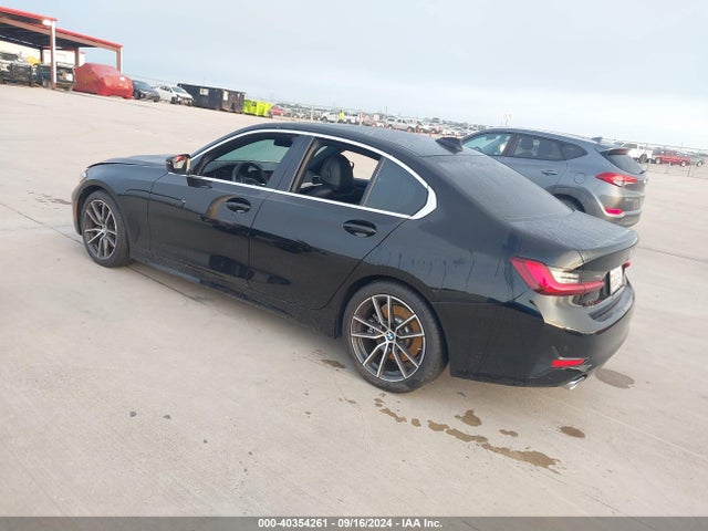 3MW5R1J01N8C68002 BMW 330I