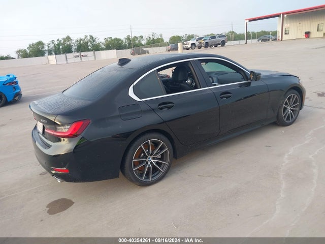 3MW5R1J01N8C68002 BMW 330I