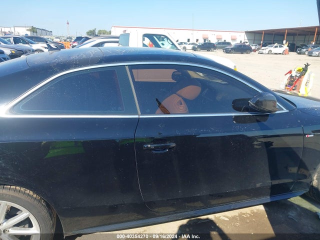 WAUMFAFR9FA050892 Audi A5 2.0t Premium