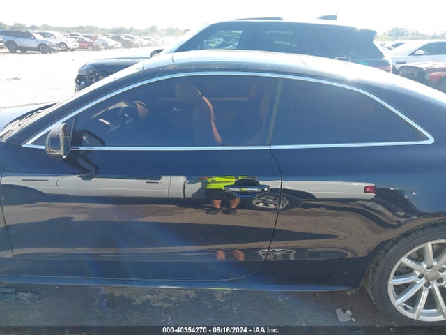 WAUMFAFR9FA050892 Audi A5 2.0t Premium