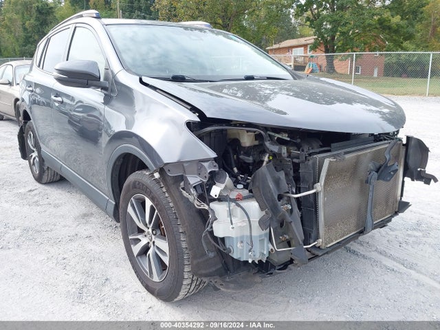 Toyota Rav4 Xle 2017 JTMRFREV3HD197829 Image 6