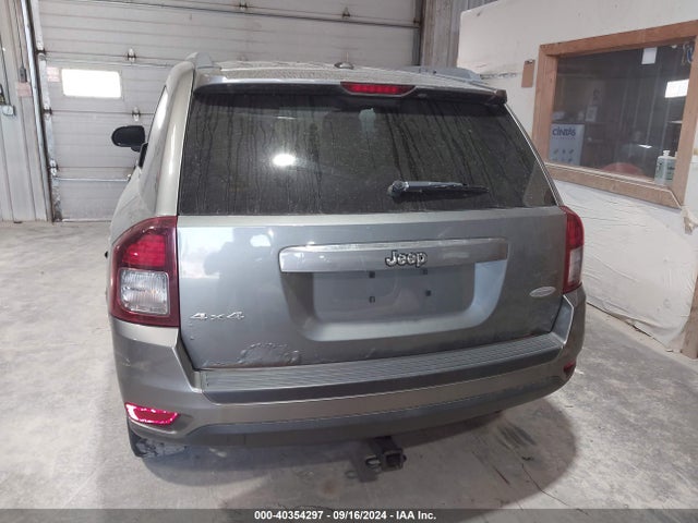 1C4NJDEB3ED501968 Jeep Compass Latitude