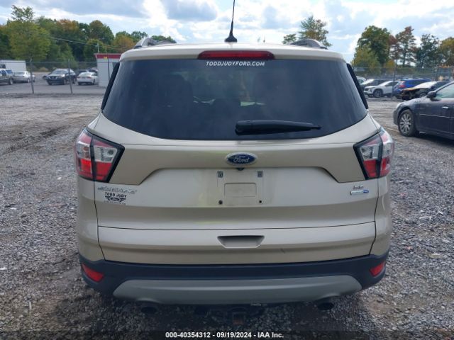 1FMCU9GD9JUD42390 Ford ESCAPE SE
