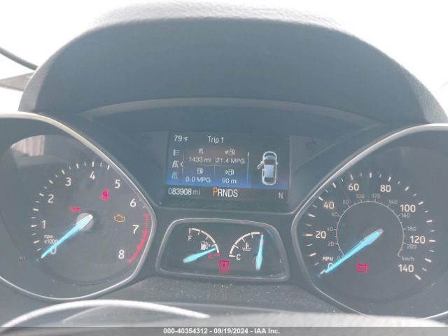 1FMCU9GD9JUD42390 Ford ESCAPE SE