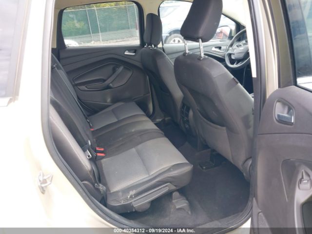 1FMCU9GD9JUD42390 Ford ESCAPE SE