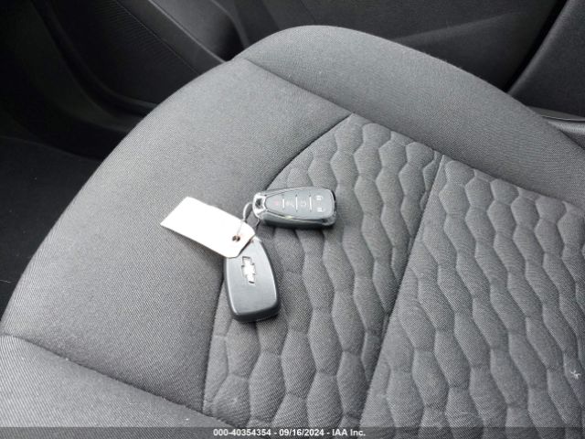3GNAXUEV2KS590149 Chevrolet EQUINOX LT