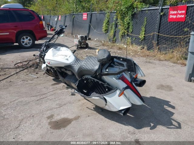 2016 VICTORY MOTORCYCLES CROSS COUNTRY 5VPDB36N3G3049882 Photo 2