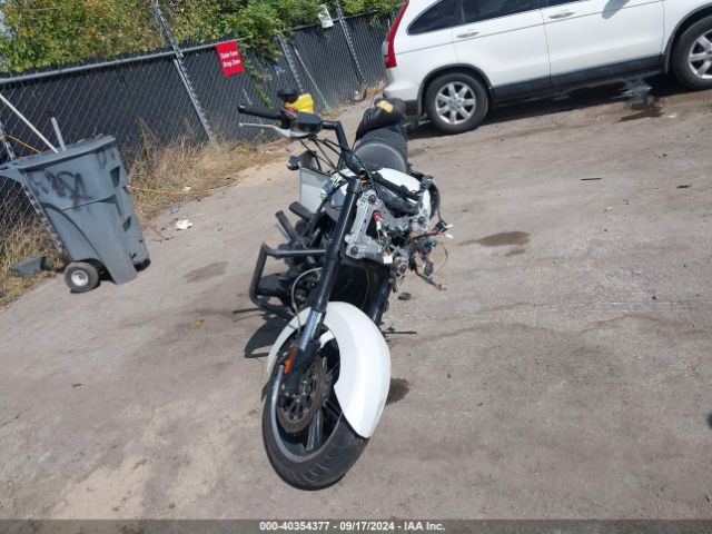 2016 VICTORY MOTORCYCLES CROSS COUNTRY 5VPDB36N3G3049882 Photo 4