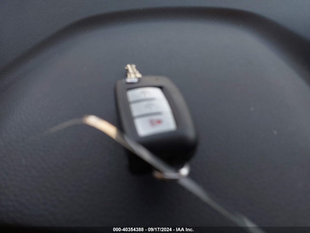 Nissan ROGUE S 2018 5N1AT2MT8JC769384 Image 11