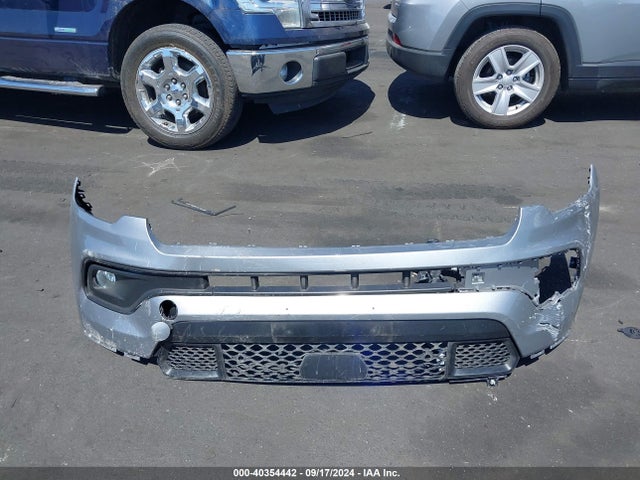 3C4NJCBB4NT238172 Jeep Compass Latitude Fwd