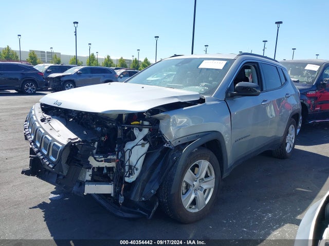 3C4NJCBB4NT238172 Jeep Compass Latitude Fwd