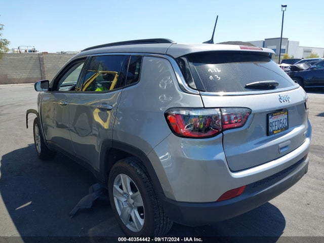 3C4NJCBB4NT238172 Jeep Compass Latitude Fwd