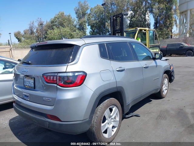 3C4NJCBB4NT238172 Jeep Compass Latitude Fwd
