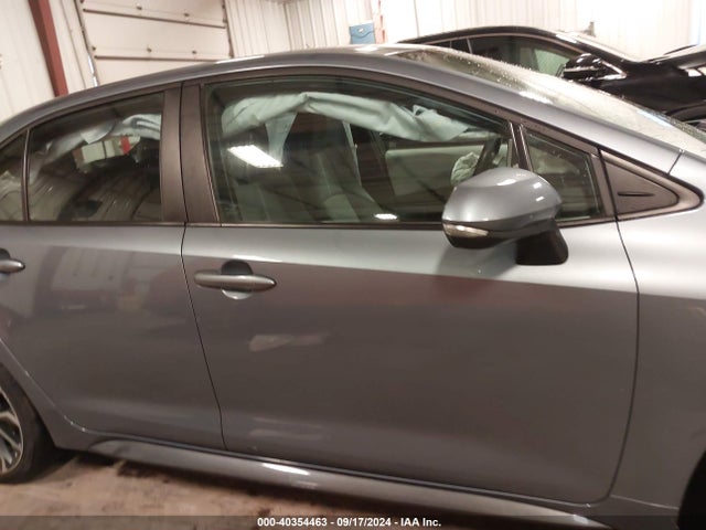 Toyota COROLLA SE 2020 5YFS4RCE4LP040441 Image 13