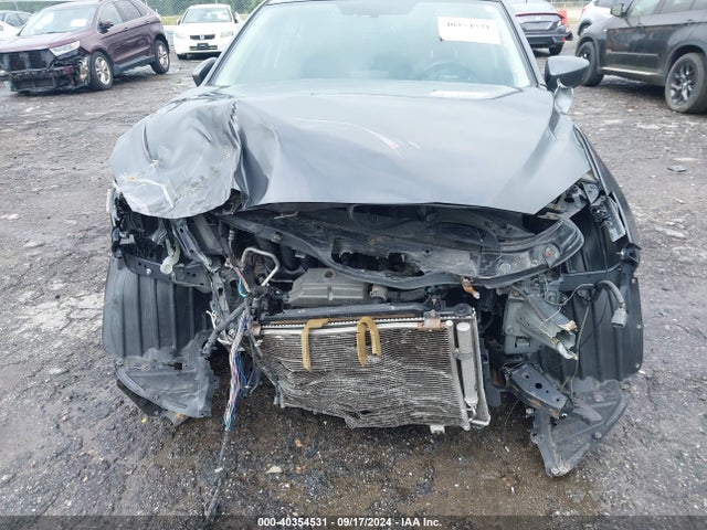 JM1BM1W38F1239268 Mazda Mazda3 S Grand Touring