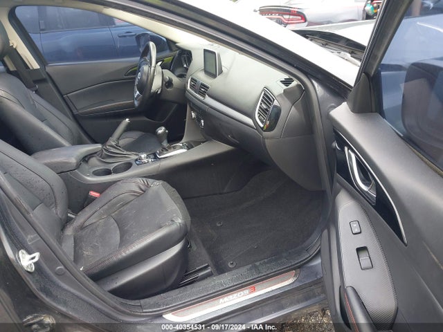 JM1BM1W38F1239268 Mazda Mazda3 S Grand Touring