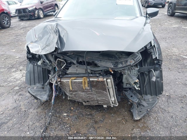 JM1BM1W38F1239268 Mazda Mazda3 S Grand Touring