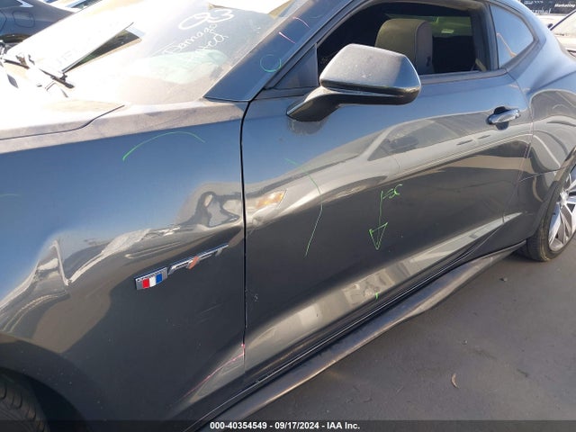Chevrolet Camaro 1lt 2017 1G1FB1RS5H0169143 Image 17