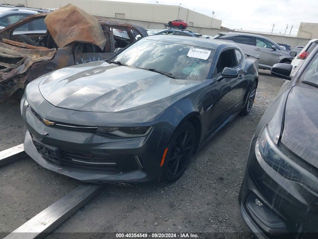 Chevrolet Camaro 1lt 2017 1G1FB1RS5H0169143 Image 2