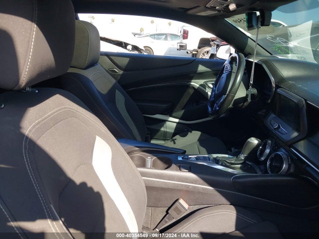 Chevrolet Camaro 1lt 2017 1G1FB1RS5H0169143 Image 5