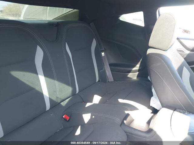 Chevrolet Camaro 1lt 2017 1G1FB1RS5H0169143 Image 8