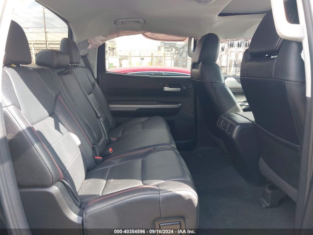 5TFDY5F12KX810277 Toyota Tundra Trd Pro 5.7l V8