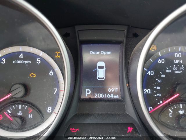 KM8SMDHF3GU134996 Hyundai Santa Fe Se