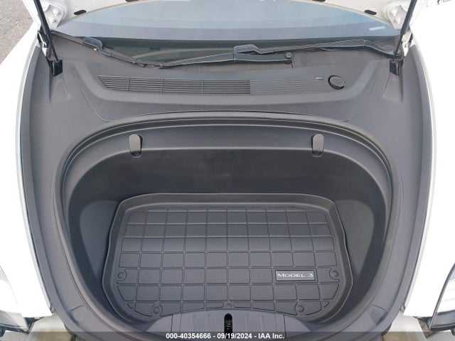 2018 TESLA MODEL 3 5YJ3E1EB5JF101231 Photo 9