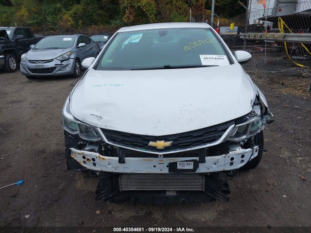1G1BC5SM7H7142841 Chevrolet Cruze Ls Auto