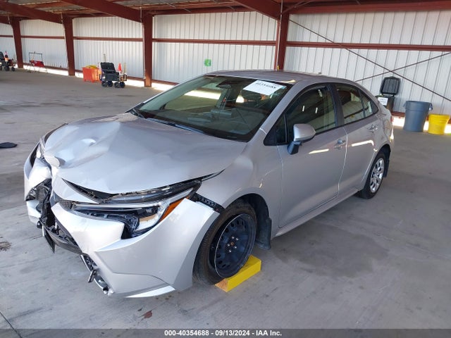 Toyota Corolla Hybrid Le 2024 JTDBCMFE8R3039151 Image 2