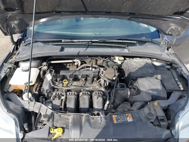 Ford FOCUS SE 2014 1FADP3F22EL447965 Image 10