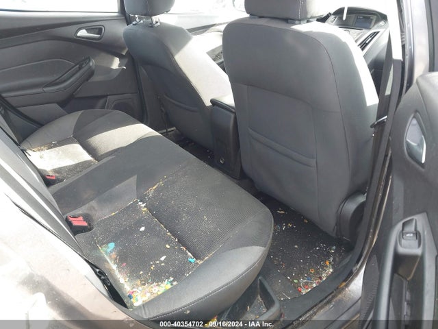 Ford FOCUS SE 2014 1FADP3F22EL447965 Image 8