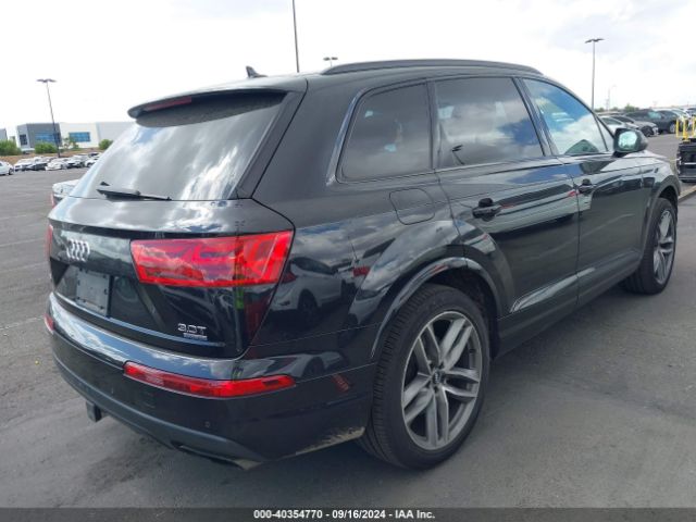 WA1VAAF79HD040489 Audi Q7 3.0t Premium