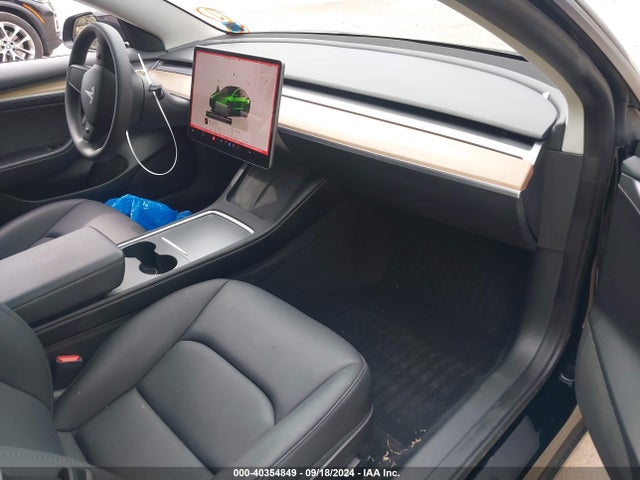 2023 TESLA MODEL 3 5YJ3E1EA0PF559016 Photo 4