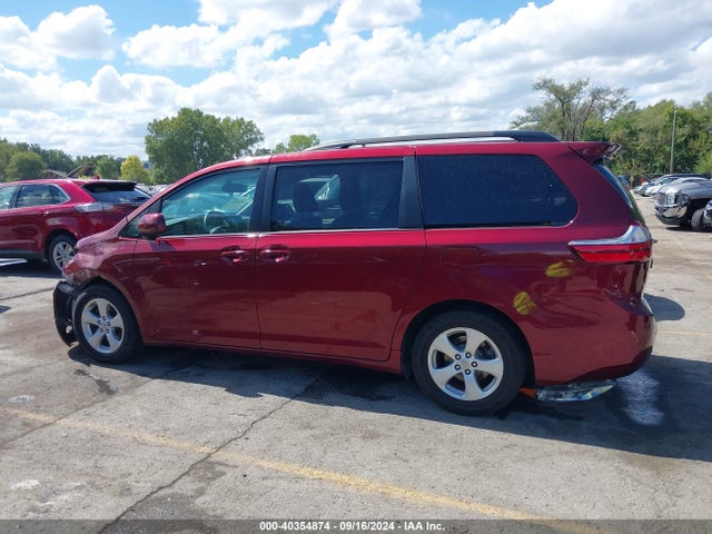 Toyota Sienna Le 8 Passenger 2015 5TDKK3DC7FS640253 Image 15