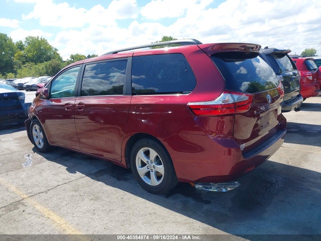 Toyota Sienna Le 8 Passenger 2015 5TDKK3DC7FS640253 Image 3