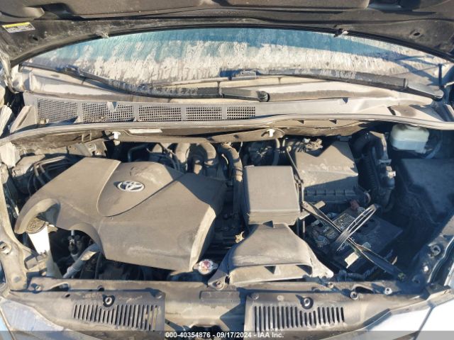 5TDYZ3DC7HS888785 Toyota Sienna Xle 8 Passenger