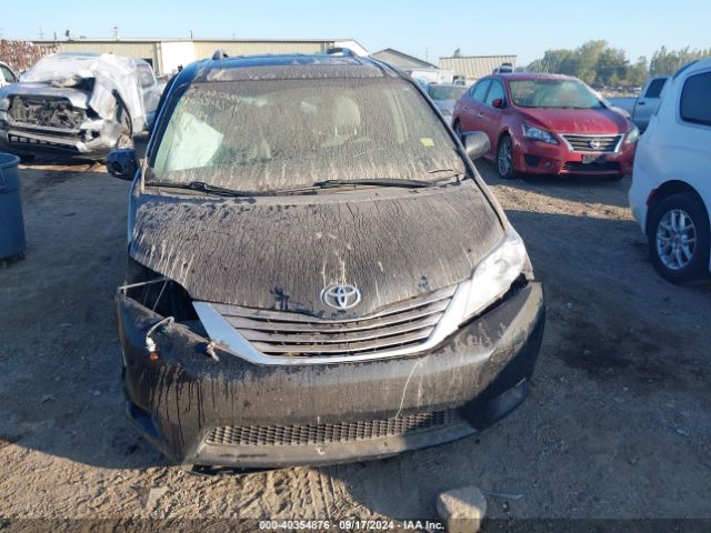 5TDYZ3DC7HS888785 Toyota Sienna Xle 8 Passenger