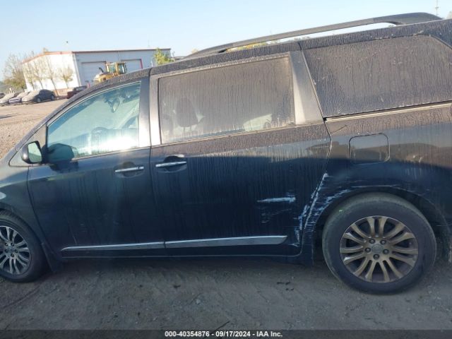 5TDYZ3DC7HS888785 Toyota Sienna Xle 8 Passenger