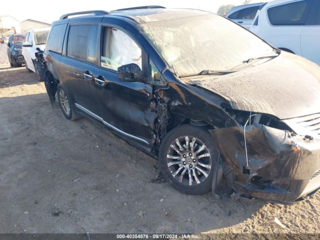 5TDYZ3DC7HS888785 Toyota Sienna Xle 8 Passenger