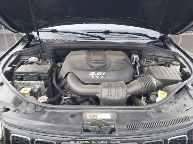 1C4RJECG4EC221679 Jeep Grand Cherokee Overland