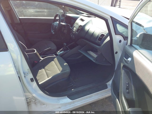 KIA FORTE LX 2017 3KPFL4A70HE014066 Image 5