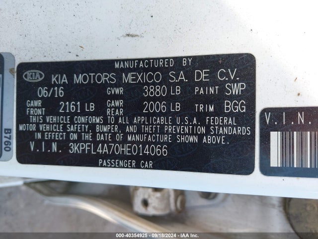 KIA FORTE LX 2017 3KPFL4A70HE014066 Image 9